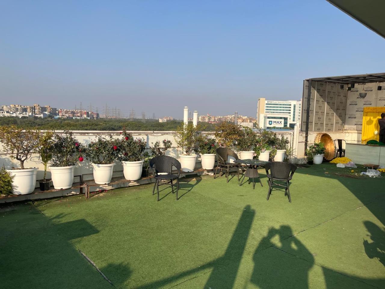Hotel Aerostar Gold - Opposite Max Healthcare Делі Екстер'єр фото
